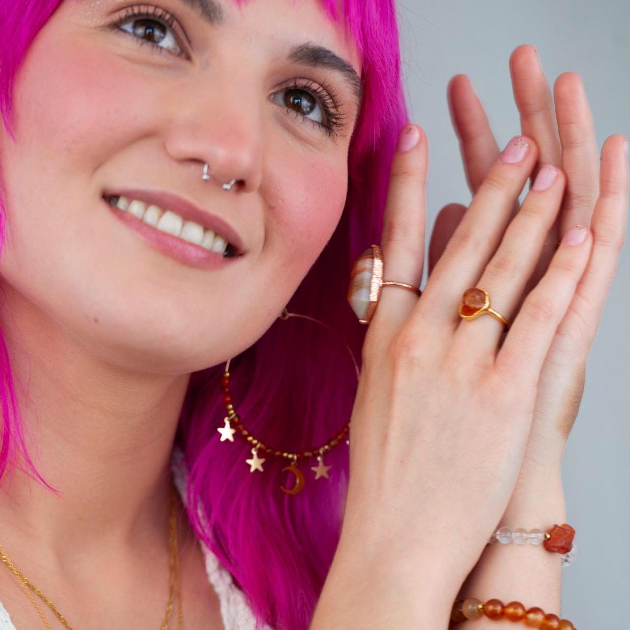 Carnelian Crystal Ring, Carnelian Point Statement Ring, Natural Carnelian Ring, Carnelian Stone Ring, Crystal Point Statement Ring