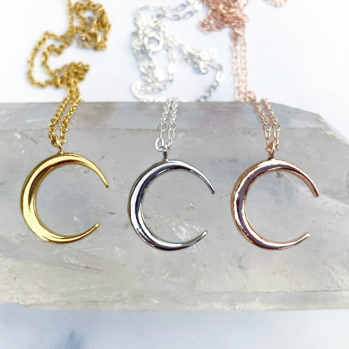 Crescent Moon Pendant Necklace in Gold, Rose Gold or Silver Gold 14