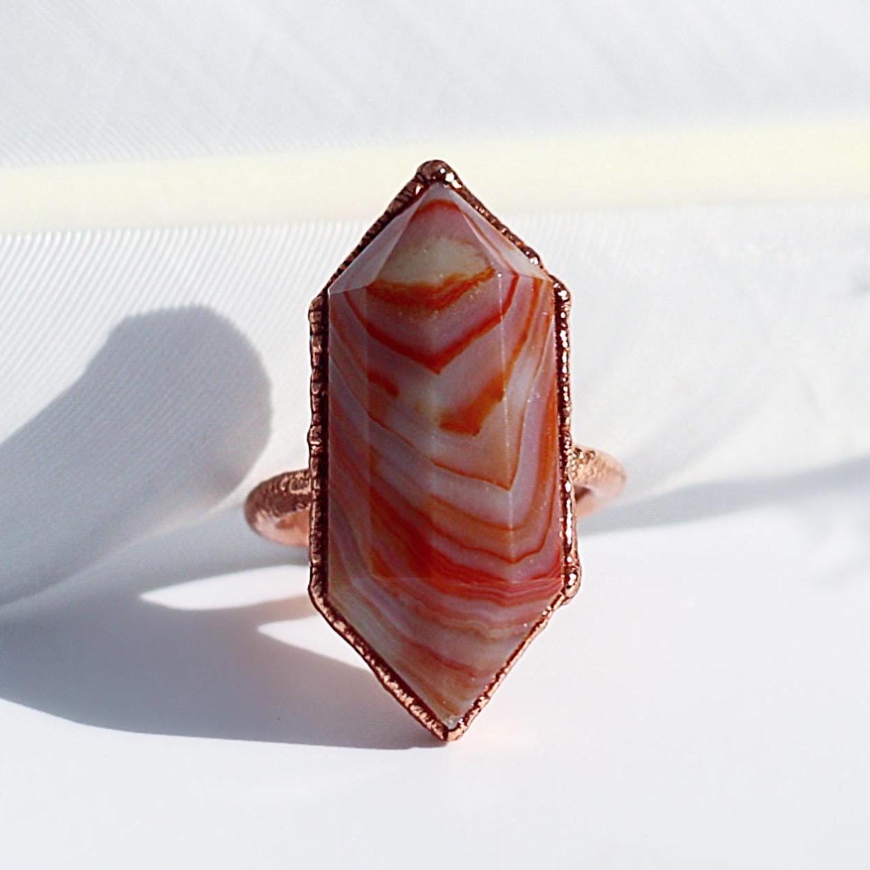 Carnelian Crystal Ring, Carnelian Point Statement Ring, Natural Carnelian Ring, Carnelian Stone Ring, Crystal Point Statement Ring