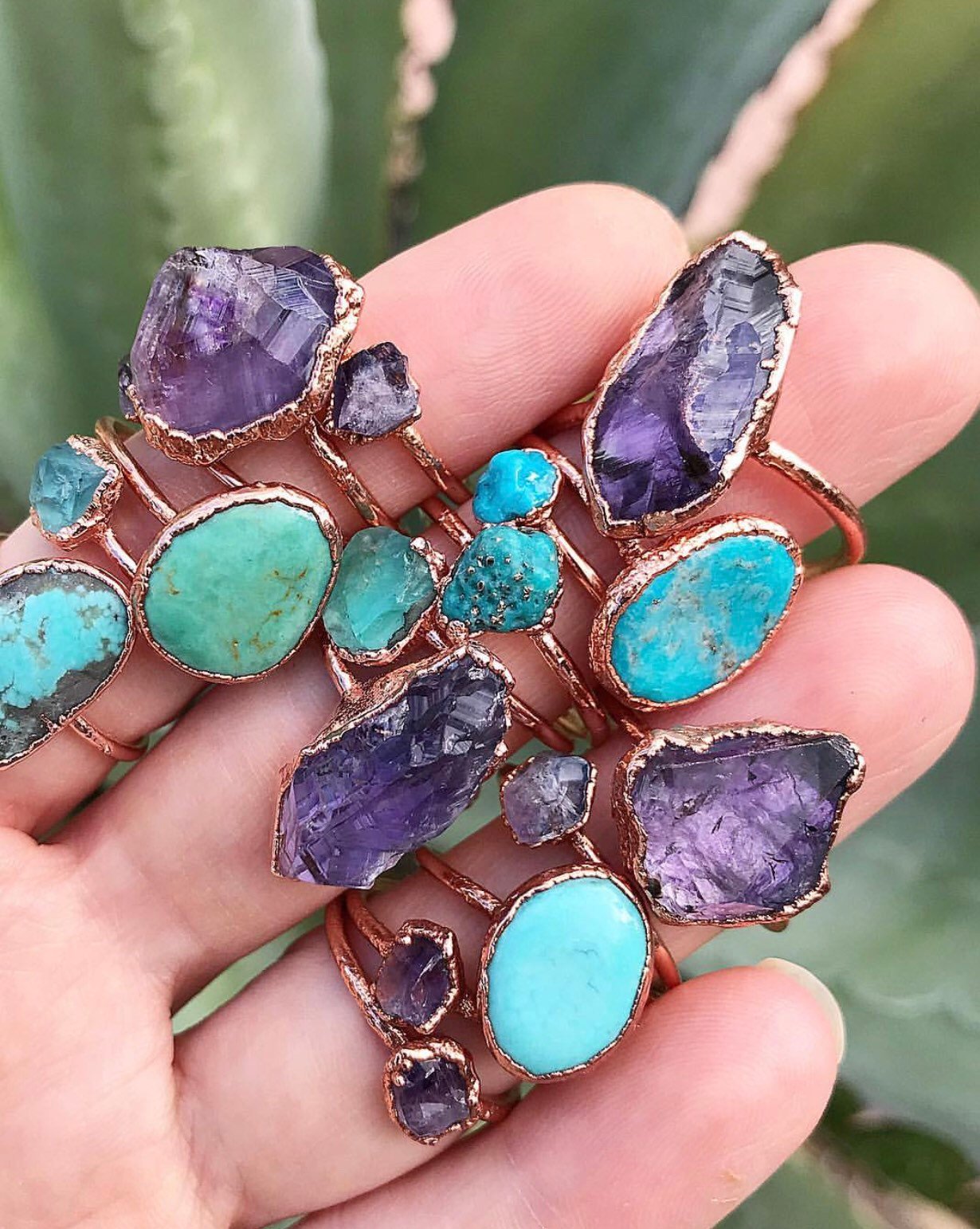 Raw Amethyst Gemstone Ring, Raw Crystal Ring, February Birthstone Ring, Raw Amethyst Ring, Healing Crystal Ring, Raw Crystal Rings, Copper