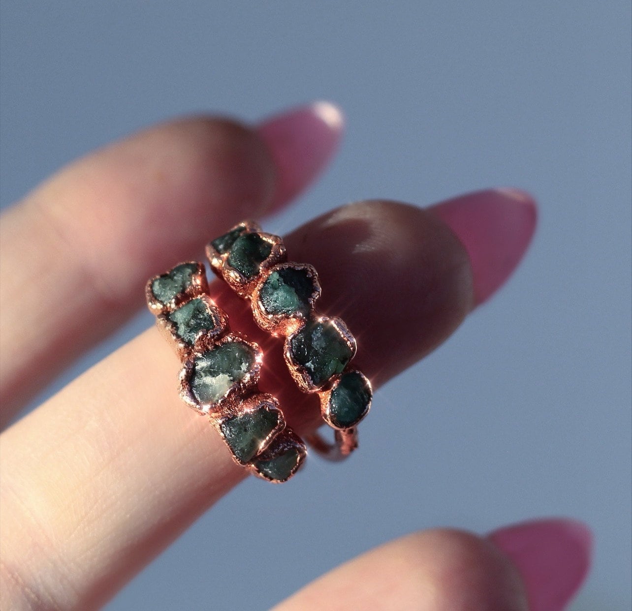 Raw Emerald Multi-Stone Ring in Copper, Natural Emerald Boho Ring, Unique Copper Gemstone Jewelry, Handcrafted Bohemian Accessory, Gift
