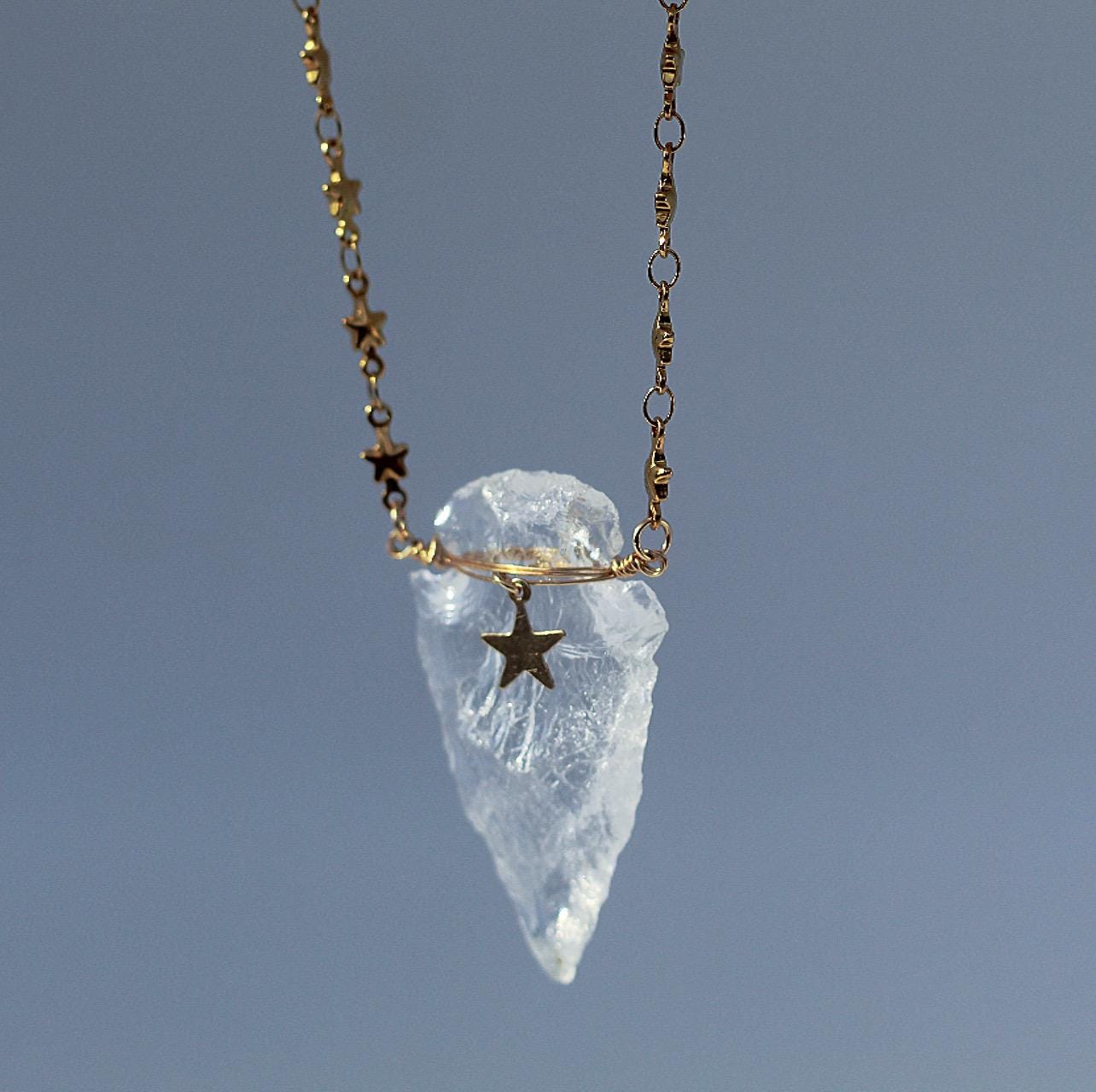 Quartz Arrowhead Necklace on Star Chain, Clear Arrowhead Necklace, Crystal Arrowhead Jewelry, Crystal Quartz Protection Necklace