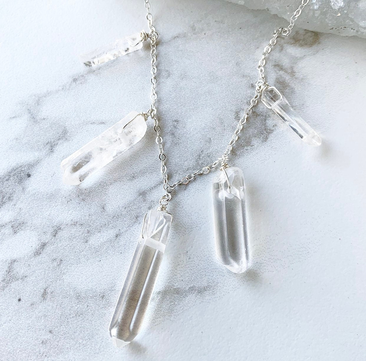Crystal Quartz Statement Necklace, Multi Stone Raw Quartz Necklace, Raw Crystal Bib Necklace, Chunky Crystal Healing Necklace