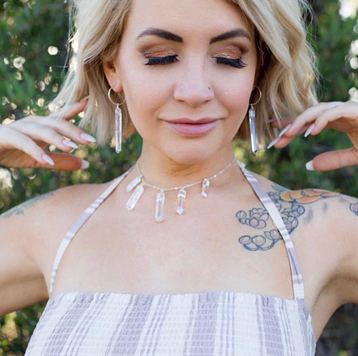 Crystal Quartz Statement Necklace, Multi Stone Raw Quartz Necklace, Raw Crystal Bib Necklace, Chunky Crystal Healing Necklace