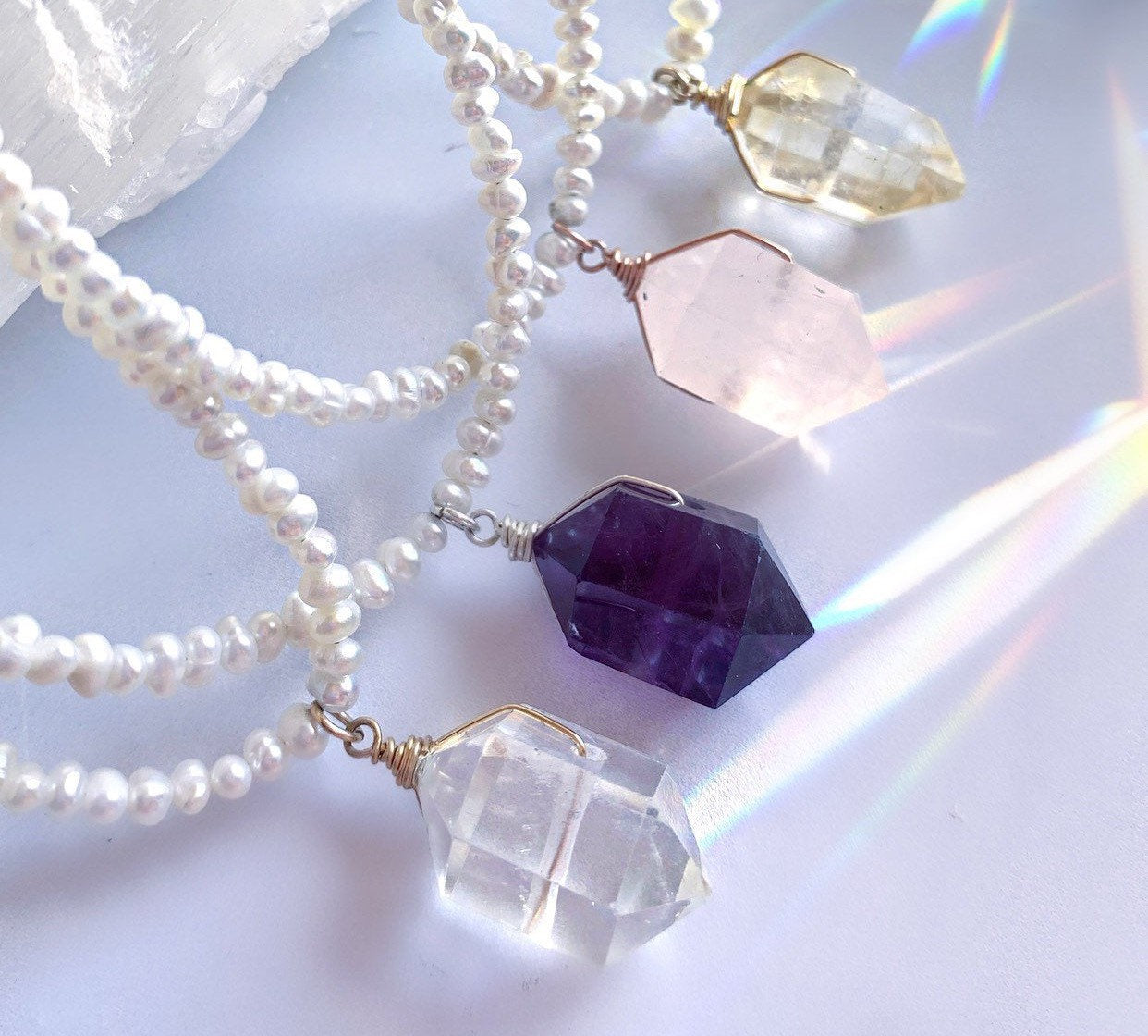 Pearl Charm Choker, Dainty Pearl Choker Necklace, Crystal Nugget Choker, Chunky Gemstone Charm Choker, Delicate Pearl Choker