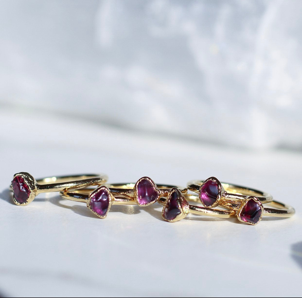 Raw Garnet Ring in Gold, Natural Garnet Stacking Ring, Rhodolite Garnet Ring, January Birthstone Gift, Gift for Her, Raw Birthstone Ring