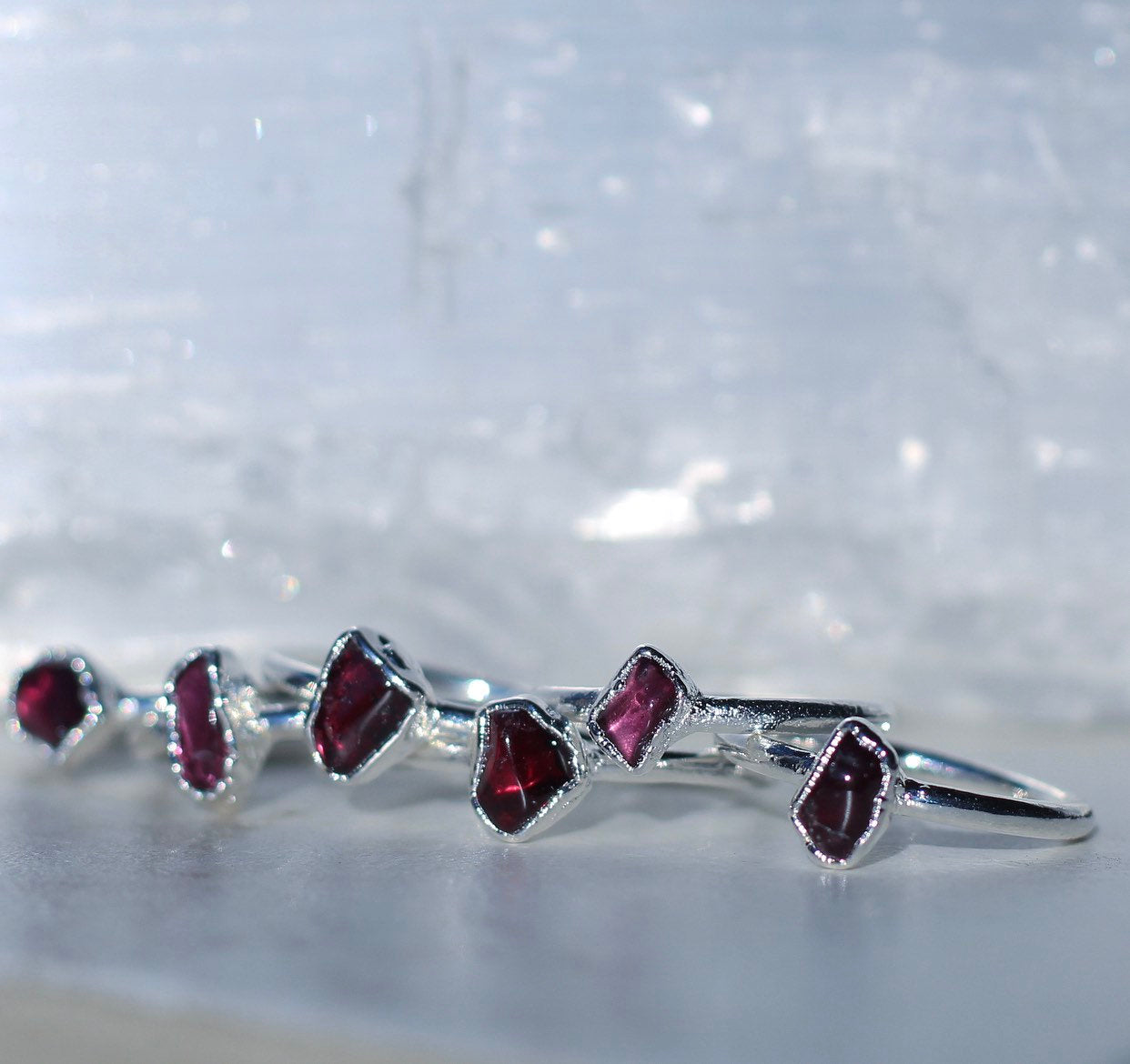 Raw Garnet Ring Silver Band, Tiny Garnet Stacking Ring, Rhodolite Garnet Ring, January Birthstone Gift for Her, Raw Birthstone Jewelry