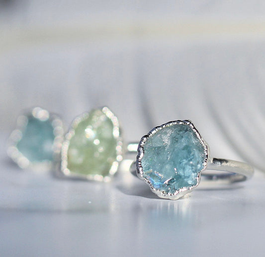 Rough Aquamarine Ring Silver, March Birthstone Silver Band, March Raw Gemstone Ring, Raw Aquamarine Stone Ring, March Birthday Gift for Her