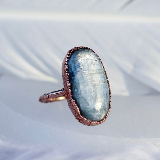 Blue Kyanite Statement Ring, Throat Chakra Stone Ring, Blue Crystal Cocktail Ring, Large Polished Kyanite Ring, Oval Blue Gemstone Ring