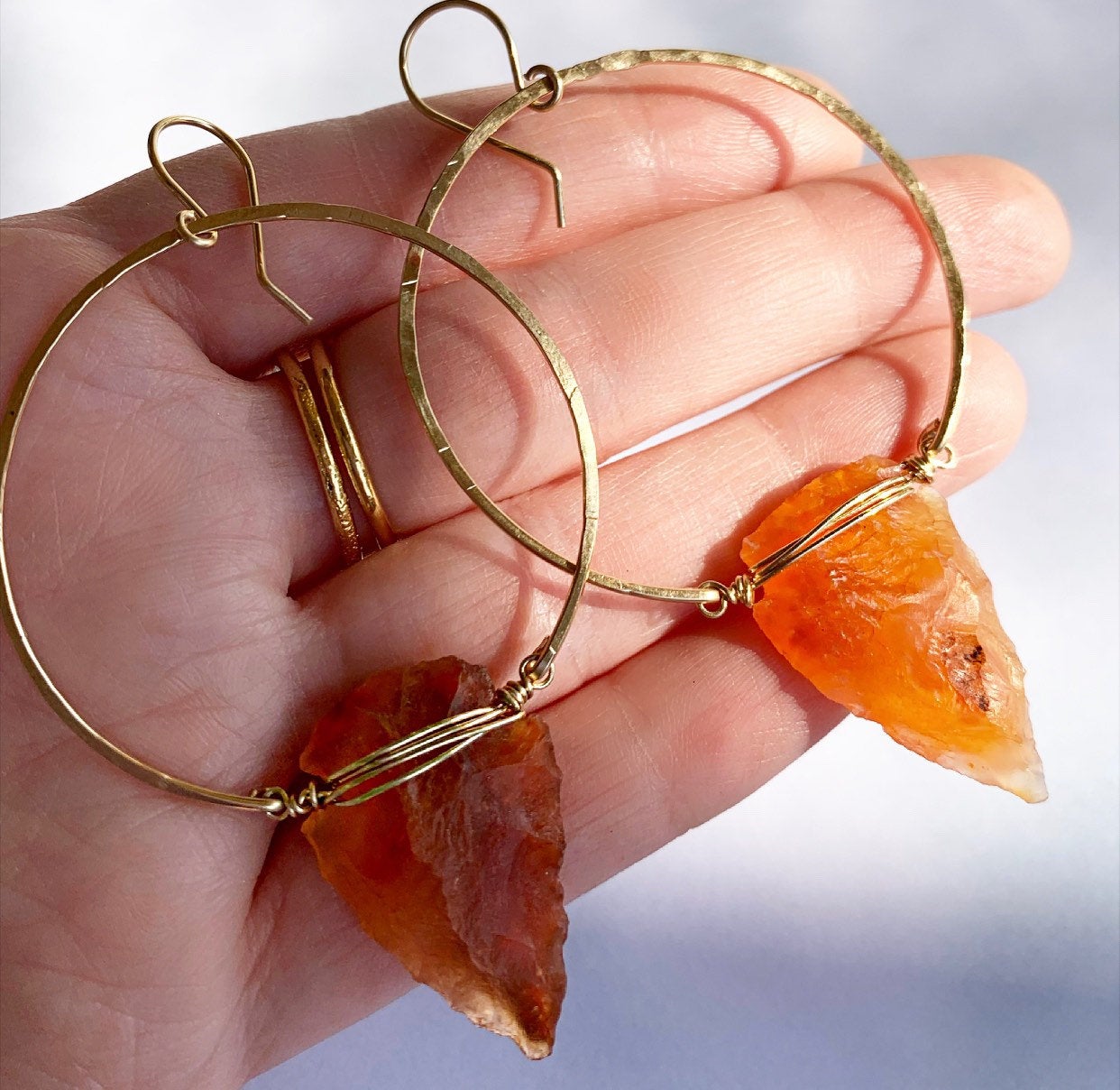 Raw Carnelian Hoop Earrings, Carnelian Arrowhead Hoops, Carnelian Crystal Earrings, Sacral Chakra Earrings, Bohemian Hoop Earrings, Boho