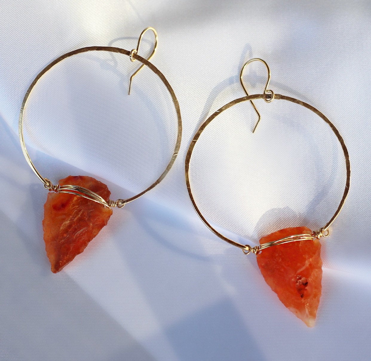 Raw Carnelian Hoop Earrings, Carnelian Arrowhead Hoops, Carnelian Crystal Earrings, Sacral Chakra Earrings, Bohemian Hoop Earrings, Boho