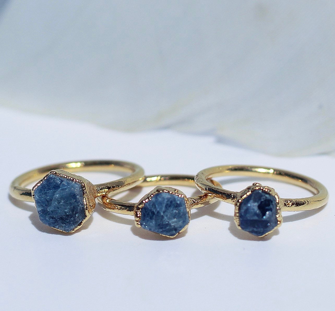 Raw Sapphire Ring in Gold, Stackable Birthstone Ring, September Birthstone Jewelry, Birthstone, September Birthday Gift, Rough Sapphire Ring