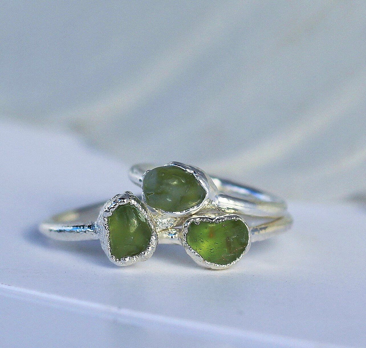 Raw Peridot Ring in Silver, August Birthstone Silver Ring, Bright Green Stone Ring, August Birthstone Silver Jewelry, August Gemstone Gift