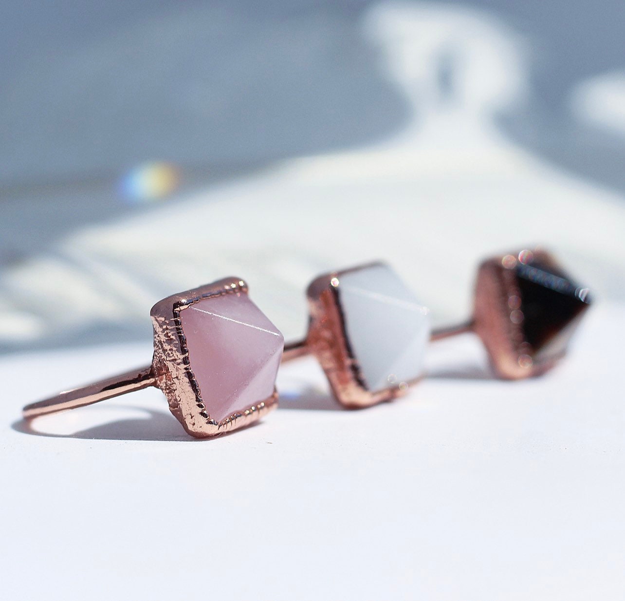 Obsidian Pyramid Ring, Obsidian Crystal Jewelry, Obsidian Crystal Ring, Protection Stone Ring, Polished Obsidian Ring, Crystal Jewelry