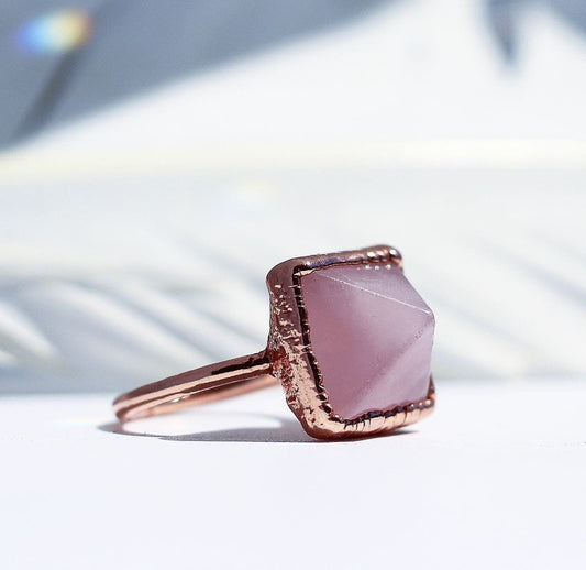 Rose Quartz Pyramid Ring, Rose Quartz Crystal  Jewelry, Pyramid Quartz Ring, Love Stone Ring, Polished Rose Quartz Ring, Crystal Ring