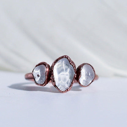 Raw Crystal Quartz Ring, Clear Quartz Ring, Multi Stone Quartz Ring, Purifying Crystal Ring, Crown Chakra Ring, Gift for Her