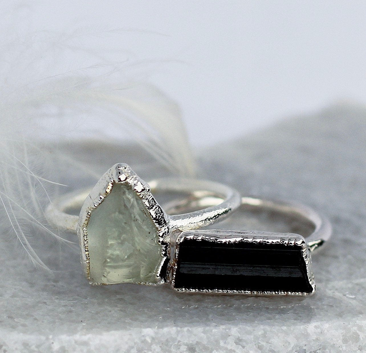 Black Tourmaline Ring in Silver, Black Tourmaline Stone Ring, Grounding Crystal Ring, Healing Stone Jewelry, Raw Black Tourmaline Jewelry