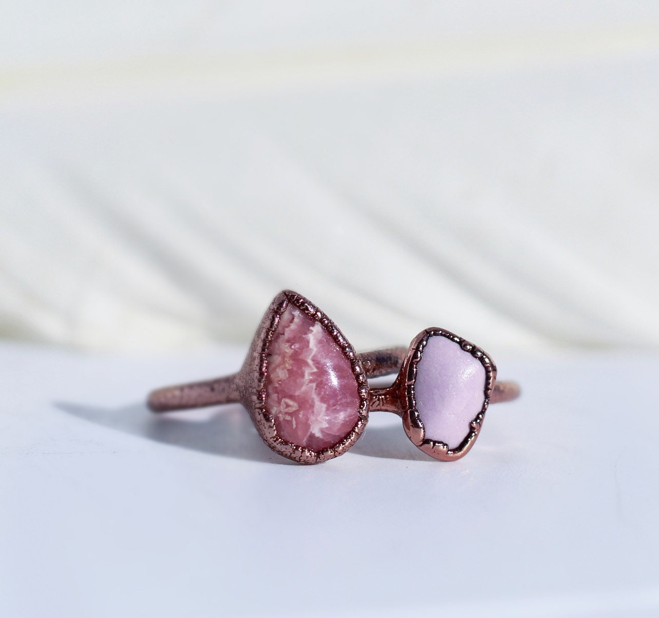 Rhodochrosite Teardrop Ring, Pink Gift for Her, Heart Chakra Stone Ring, Healing Stone Ring, Love Symbol Stone Ring, Gemstone Ring Copper