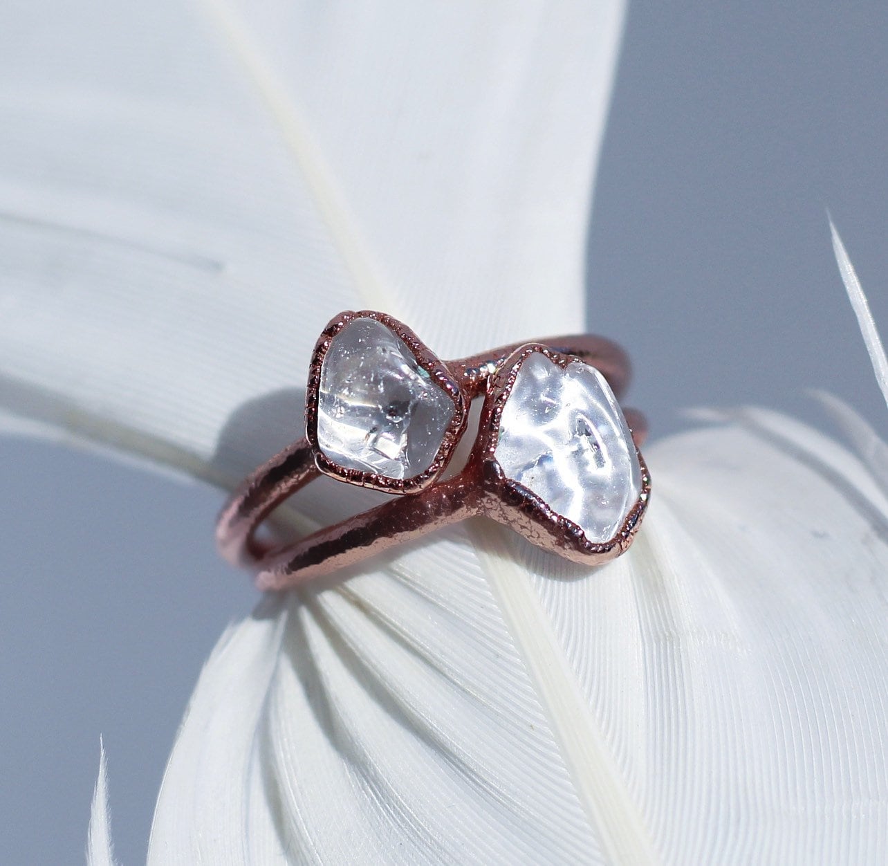 Raw Crystal Quartz Ring, Clear Quartz Raw Stone, Quartz Crystal Ring, Raw Copper Ring, Smooth Crystal Ring, Raw Stone Jewelry