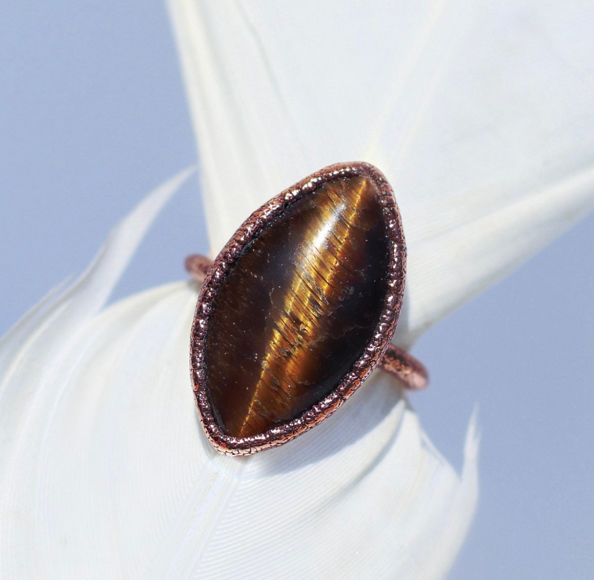 Tigers Eye Statement Ring, Big Tiger’s Eye Ring, Tigers Eye Cocktail Ring, Tiger’s Eye Oval Ring, Raw Tigers Eye Jewelry, Tiger’s Eye Stone