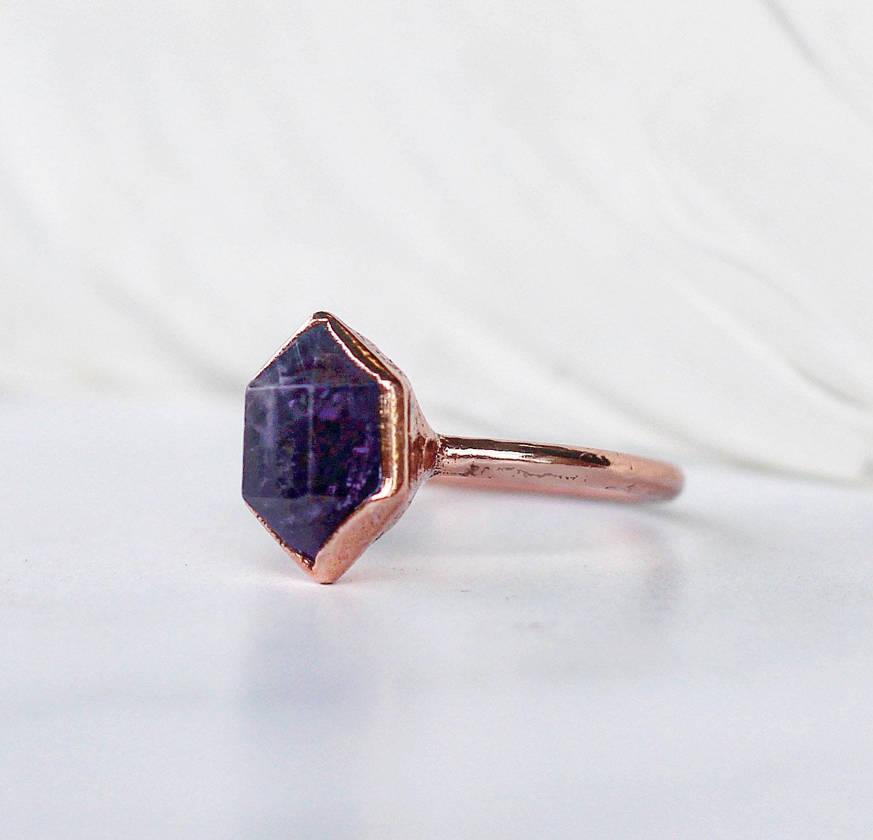 Amethyst Point Ring, Dainty Amethyst Crystal Ring, Copper and Amethyst Gemstone Ring, Raw Amethyst Stone Ring, Amethyst Gemstone Jewelry