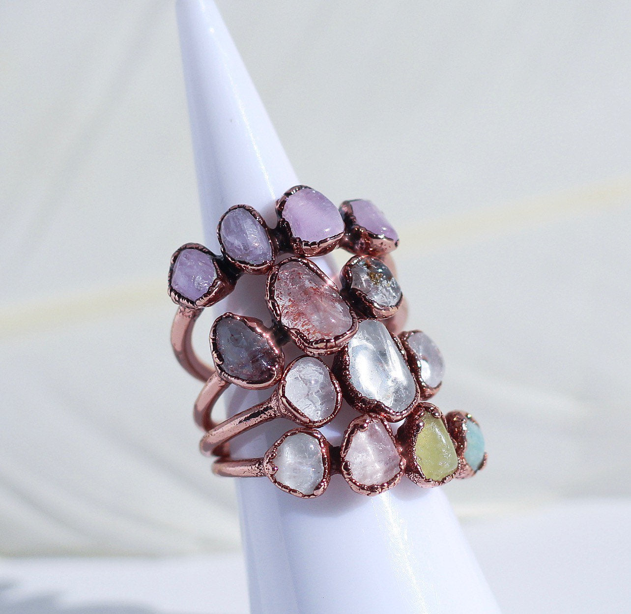 Raw Crystal Quartz Ring, Clear Quartz Ring, Multi Stone Quartz Ring, Purifying Crystal Ring, Crown Chakra Ring, Gift for Her