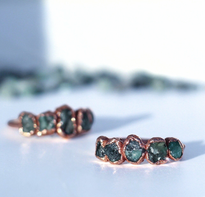 Raw Emerald Multi-Stone Ring in Copper, Natural Emerald Boho Ring, Unique Copper Gemstone Jewelry, Handcrafted Bohemian Accessory, Gift