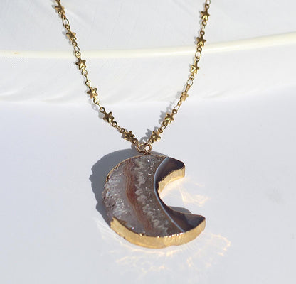 Amethyst Geode Moon Necklace, Big Moon Pendant, Crescent Moon Necklace, Gemstone Moon Pendant, Moon and Stars Necklace, Moon Lover Jewelry