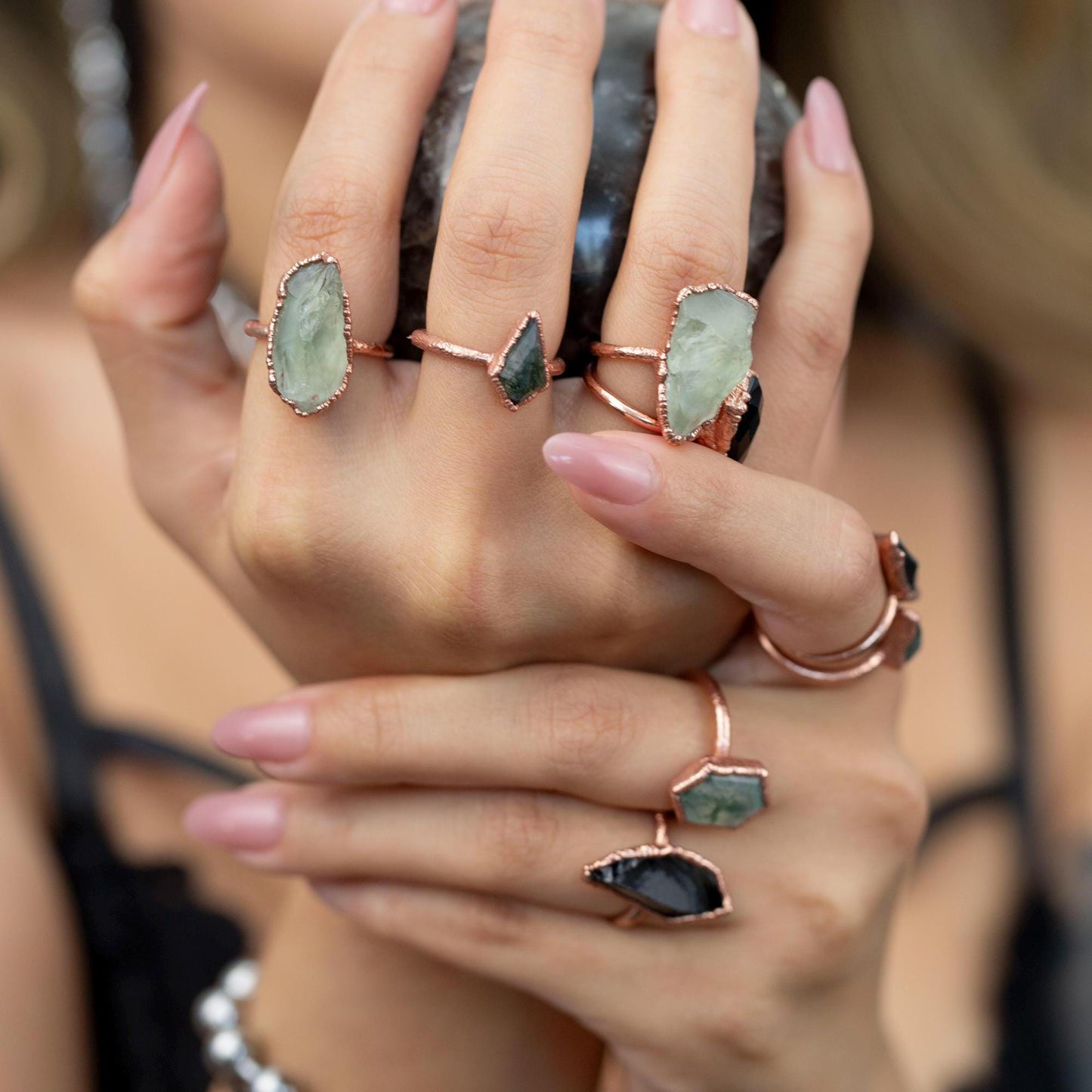 Raw Obsidian Statement Ring, Large Obsidian Ring, Obsidian and Copper Ring, Rough Obsidian Ring, Black Obsidian Stone Ring