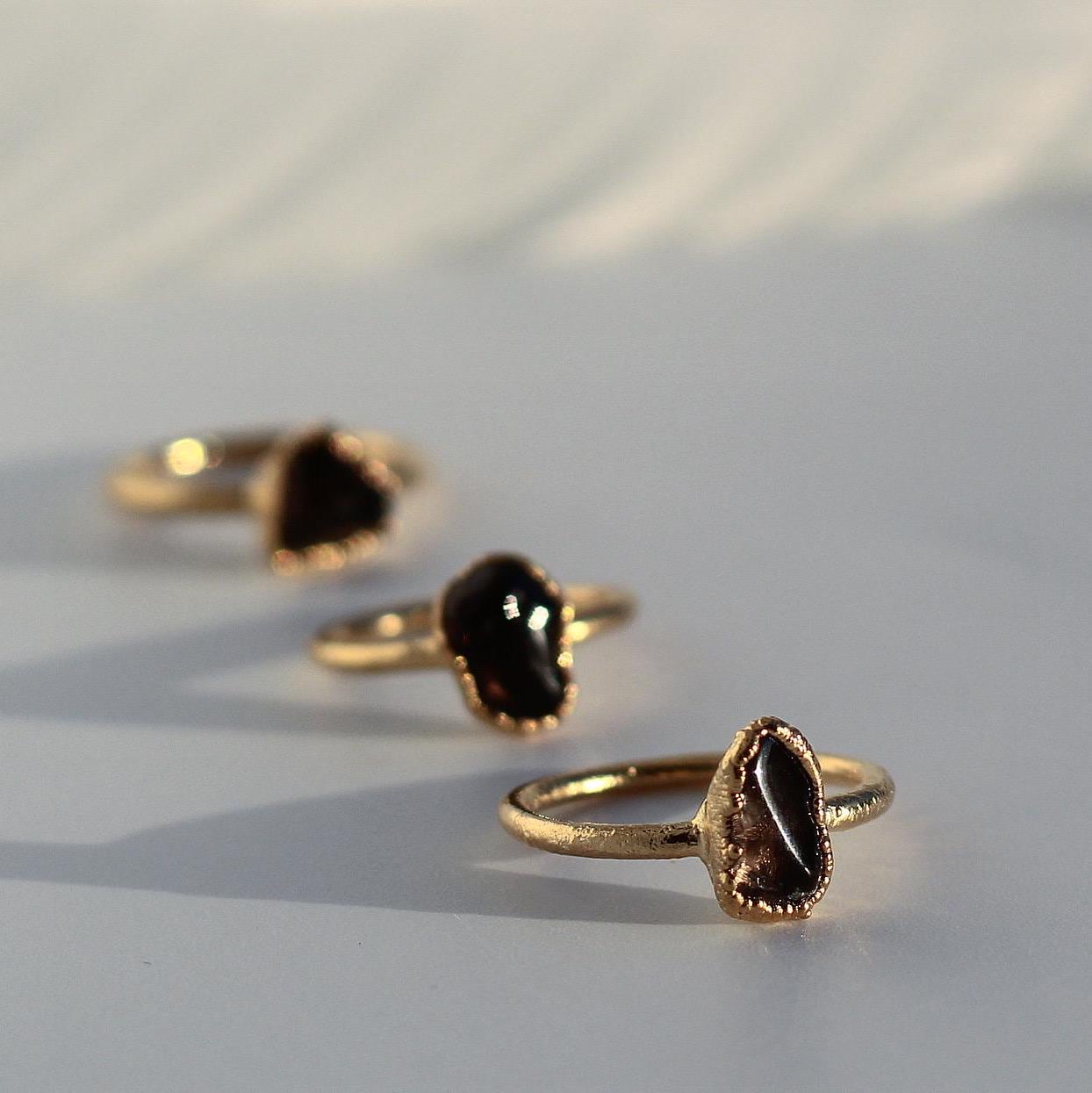 Gold Smoky Quartz Ring, Gold Electroformed Stone Ring, 14k Gold Raw Smoky Quartz Ring, Black Raw Stone Ring, Dark Crystal Ring Gold