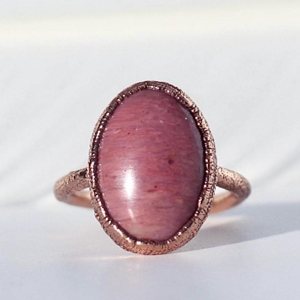 Rhodonite Oval Ring, Real Rhodonite Ring, Natural Rhodonite Jewelry, Rhodonite and Copper Ring, Big Pink Stone Ring, Love Stone Ring