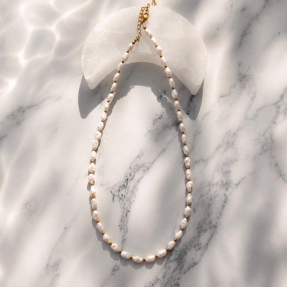 Tiny Pearl Choker, Rice Pearl Necklace, Dainty Pearl Jewelry, Delicate Freshwater Pearl Jewelry, Pearl Wedding Jewelry, Pearl Layer Choker