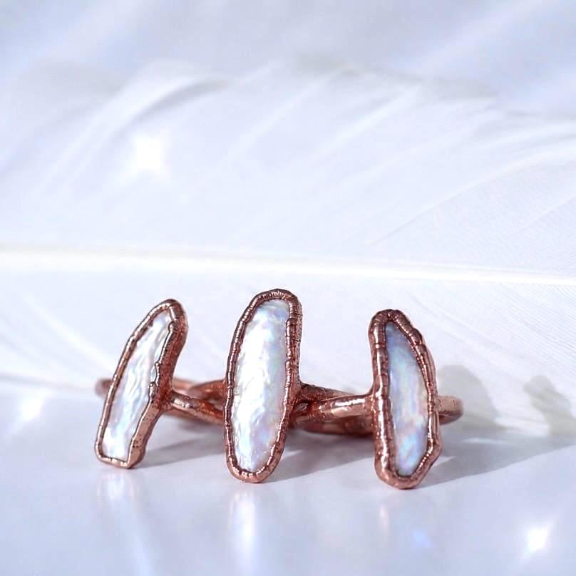 Biwa Pearl Ring in Copper, Organic Style Pearl Jewelry, June Birthstone Ring, Vertical Set Pearl Ring, Raw Pearl Jewelry, Freshwater Pearl