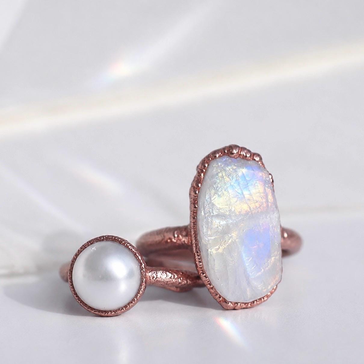 Chunky Raw Rainbow Moonstone Ring in Copper, June Birthstone Ring, Unique June Birthday Gift, Organic Copper Jewelry
