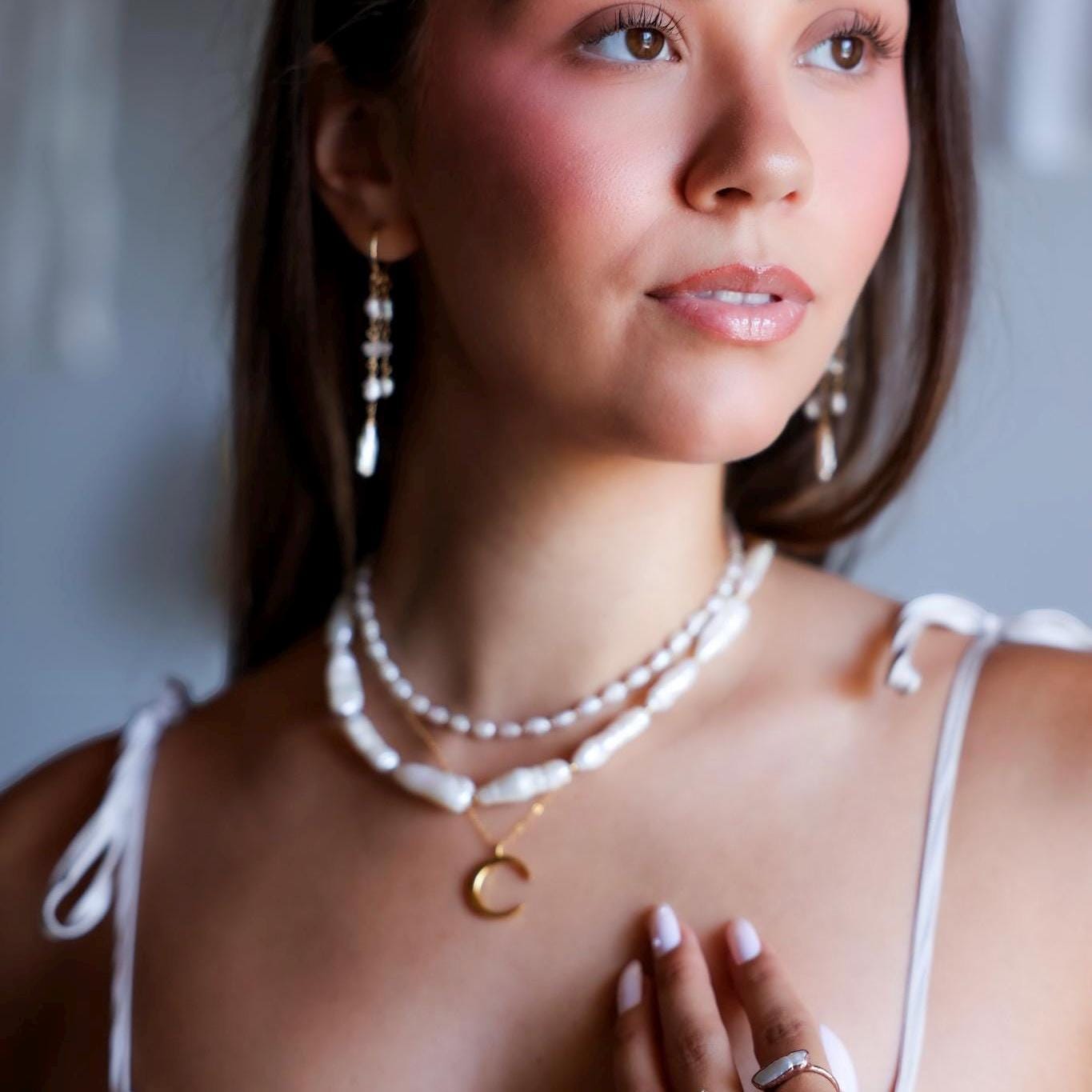 Pearl Fringe Earrings, Pearl Huggie Earrings, Pearl Drop Tassel Earrings, Freshwater Pearl Cascade Earrings, Boho Bride Earrings