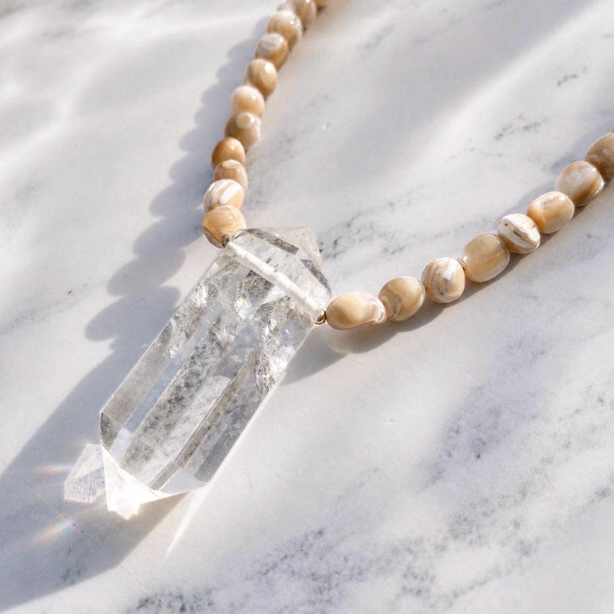 Beachy Boho Crystal Statement Necklace, Seashell and Quartz Necklace, Beachy Style Crystal Jewelry, Beach Photoshoot Jewelry, Resort Jewelry
