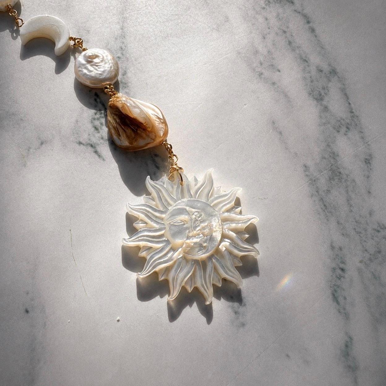Mother of Pearl Sun and Moon Face Gold Filled Collar Necklace, Sun and Moon Statement Choker, Beachy Lariat Choker Necklace, Sterling Silver