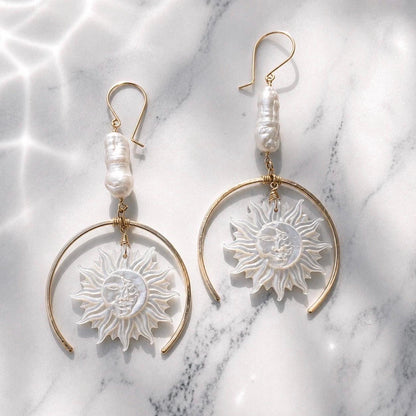 Sun and Moon Face Mother of Pearl Earrings, Sun Face Jewelry, Gold Filled Sun Earrings, Moon and Sun Earrings, Mother of Pearl Sun Earrings
