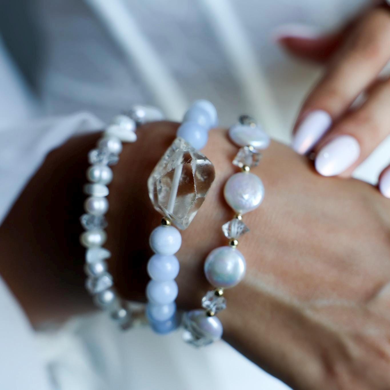 Pearl and Crystal Confetti Bracelet, Whimsical Pearl Bracelet, Boho Crystal Bracelet, Pearl Stacking Bracelet, Wedding Bracelet