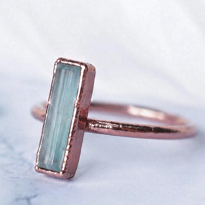 Aquamarine Bar Ring Vertical Stone Set in Copper, Raw Aquamarine Ring, Copper and Crystal Ring, March Birthstone Jewelry, Copper Jewelry