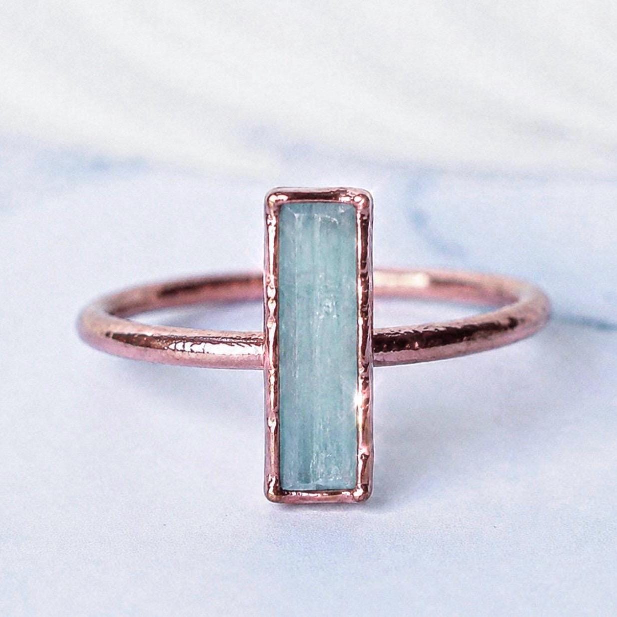Aquamarine Bar Ring Vertical Stone Set in Copper, Raw Aquamarine Ring, Copper and Crystal Ring, March Birthstone Jewelry, Copper Jewelry