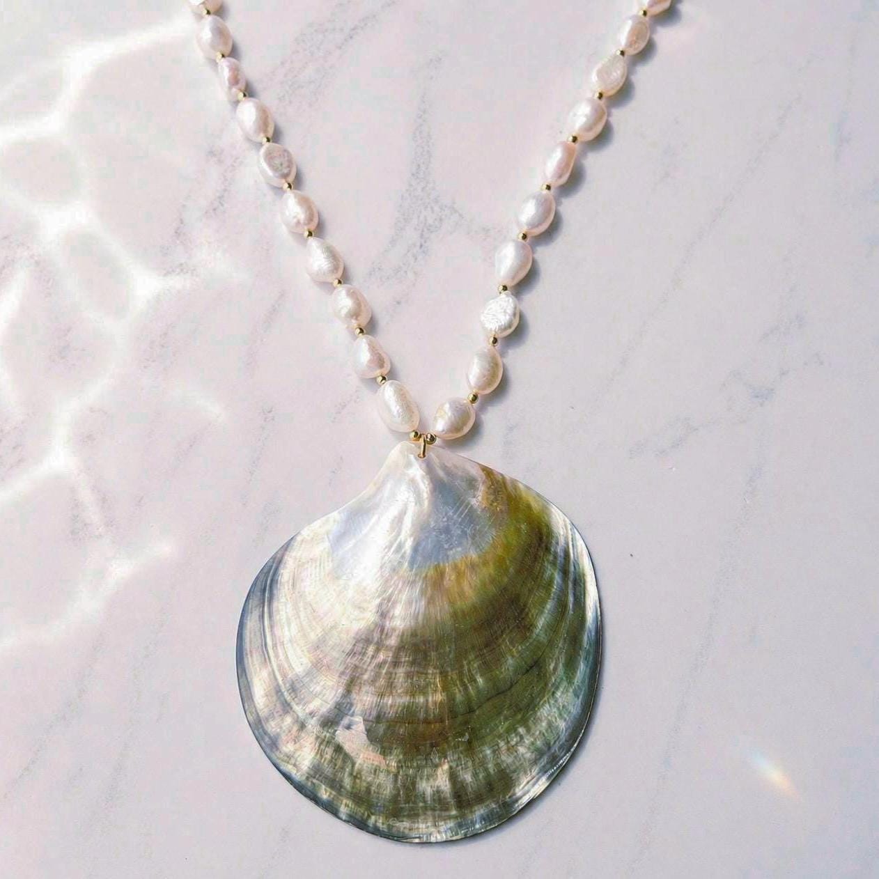 Huge Seashell Necklace, Seashell Statement Necklace, Black Lip Mother of Pearl Shell, Resort Wear Necklace, Beach Photoshoot Jewelry