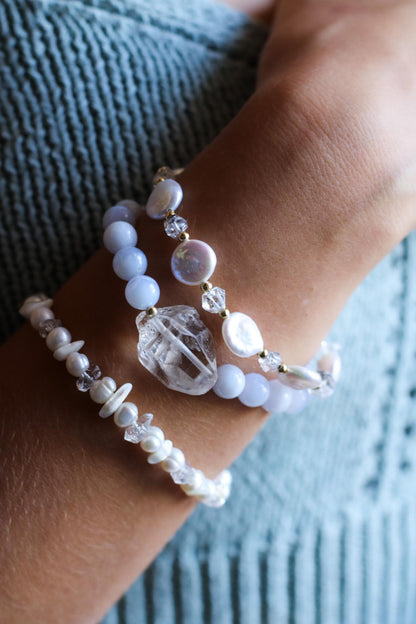 Blue Lace Agate & Herkimer Diamond Bracelet, Soothing Gemstone Mala Bracelet, Light Blue Stone Bracelet, Crystal Stretchy Bracelet
