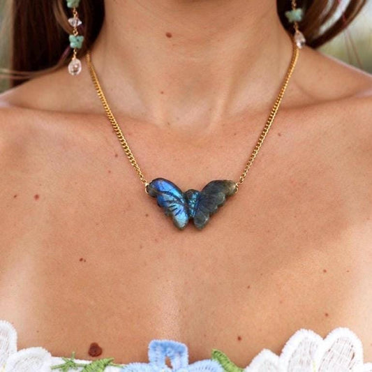 Labradorite Butterfly Necklace, Butterfly Jewelry, Crystal Butterfly Pendant, Butterfly Gift, Flashy Labradorite Jewelry, Butterfly Choker