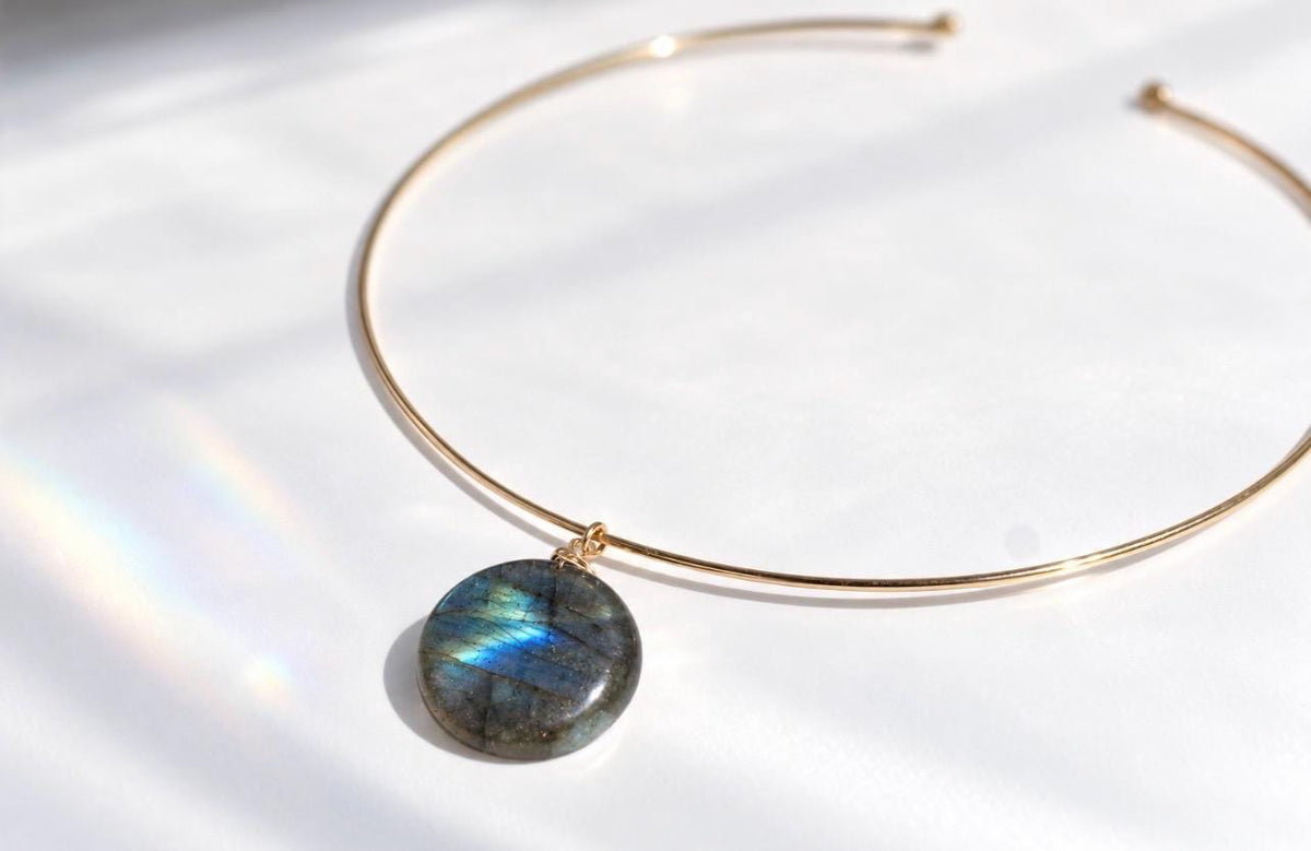Labradorite Choker, Gold Band Choker, Gold Filled Jewelry, Collar Choker Necklace, Torque Choker, Labradorite Crystal Necklace