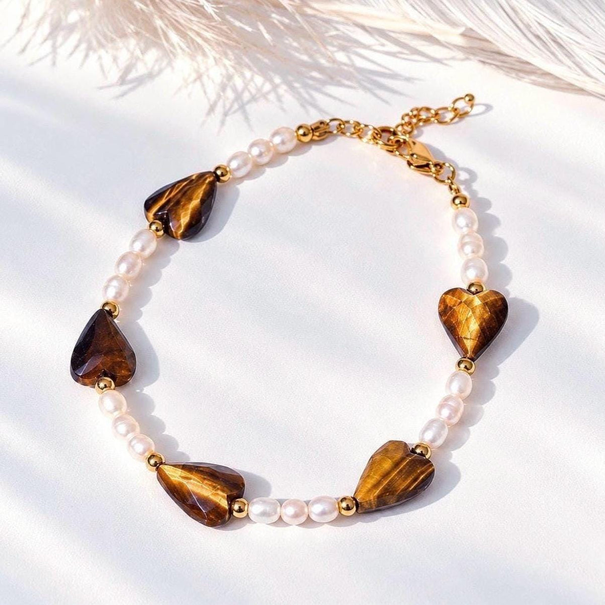 Tigers Eye Heart and Pearl Bead Bracelet, Tigers Eye Crystal Jewelry, Boho Pearl Bracelet, Grounding Bracelet, Protection Jewelry, Good Luck