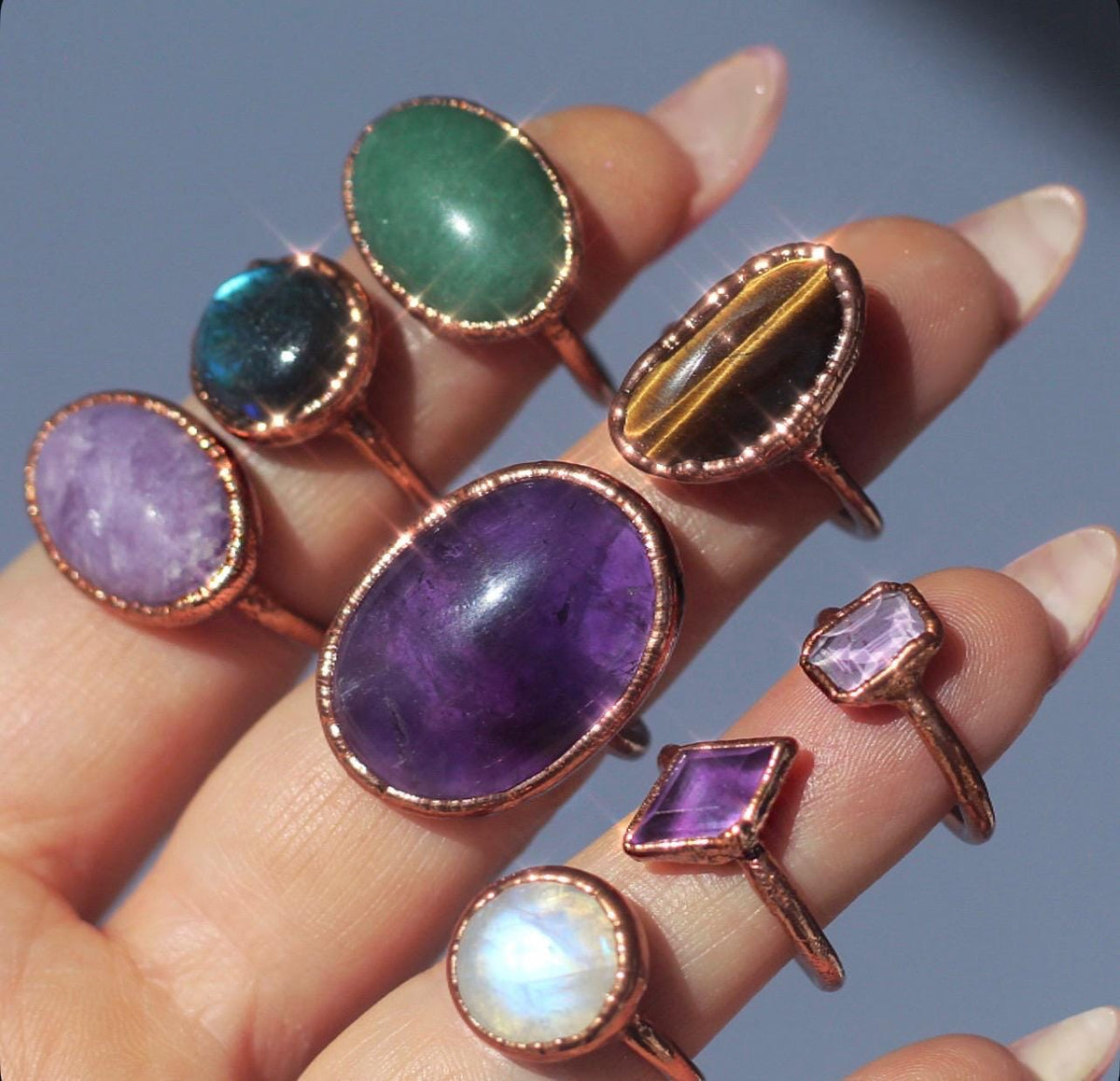 Aventurine Ring in Copper, Good Luck Stone, Green Crystal Ring, Oval Stone Ring, Copper Healing Ring, Organic Style, Horizontal Stone