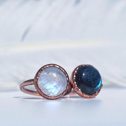 Labradorite Circle Ring, Labradorite Raw Stone, Circle Stone Ring, Big Labradorite Ring, Labradorite Jewelry, Labradorite Copper Ring