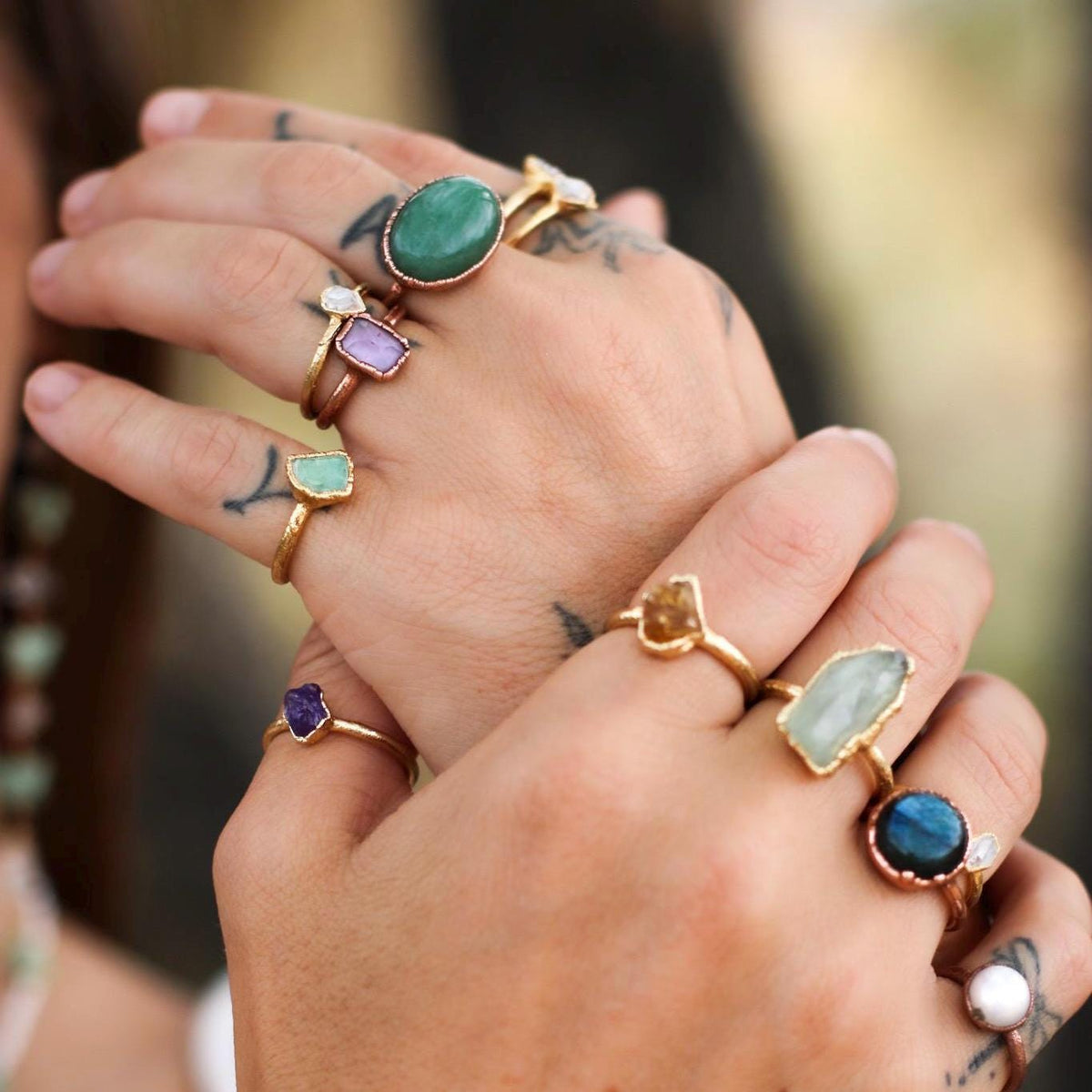 Labradorite Circle Ring, Labradorite Raw Stone, Circle Stone Ring, Big Labradorite Ring, Labradorite Jewelry, Labradorite Copper Ring