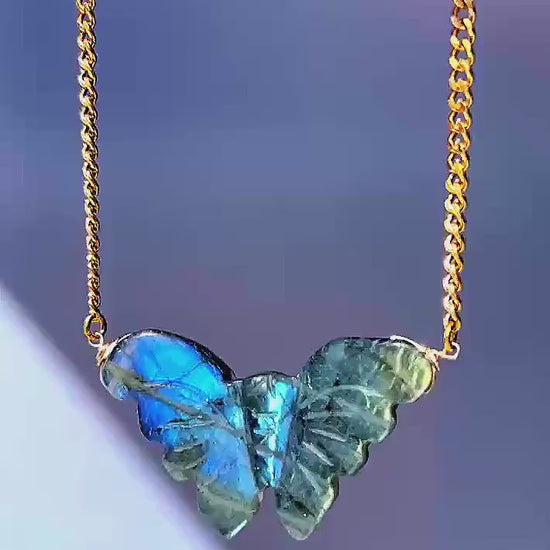 Labradorite Butterfly Necklace, Butterfly Jewelry, Crystal Butterfly Pendant, Butterfly Gift, Flashy Labradorite Jewelry, Butterfly Choker